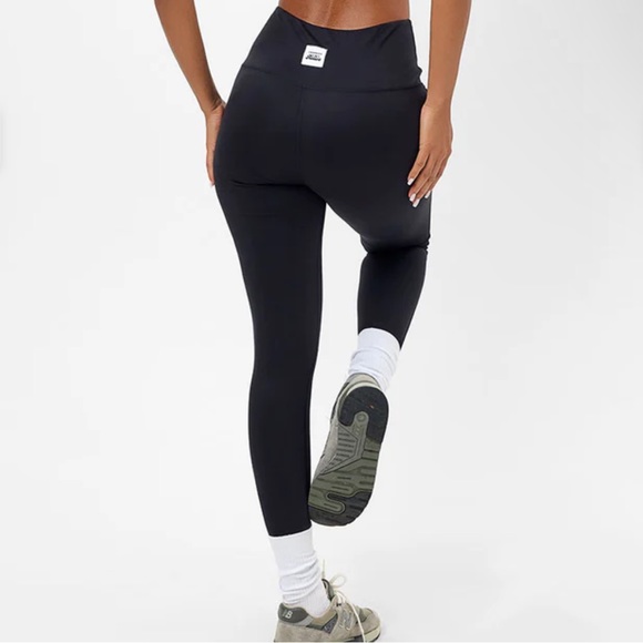 Frankies Bikinis Lively Legging (M) *NWT* - Picture 2 of 9